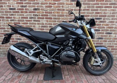 BMW R1200R LC 2015 €8350