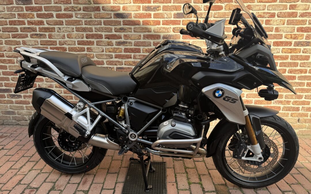 VERKOCHT BMW R1200gs lc triple black2016