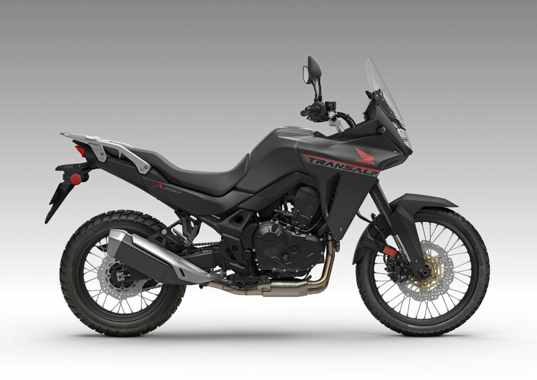 KOMT BINNEN: HONDA XL750v transalp 2024  €9950