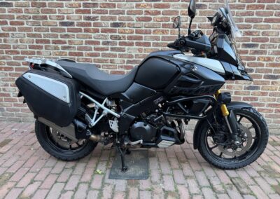 Suzuki DL1000 v-strom 2014  €6750