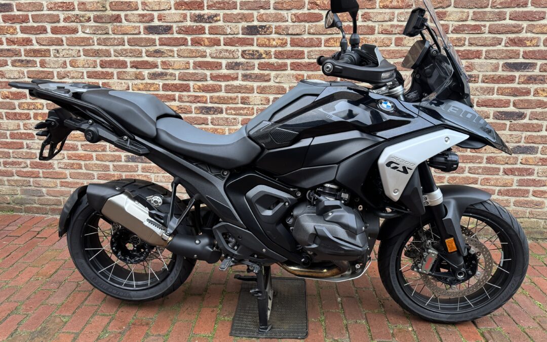 VERKOCHT BMW R1300gs triple black 2024 bomvol €22450