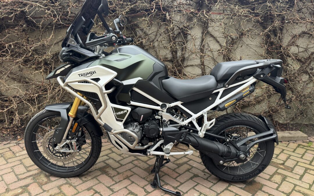 Nieuw binnen: Triumph Tiger 1200 rally explorer 2023 €17950