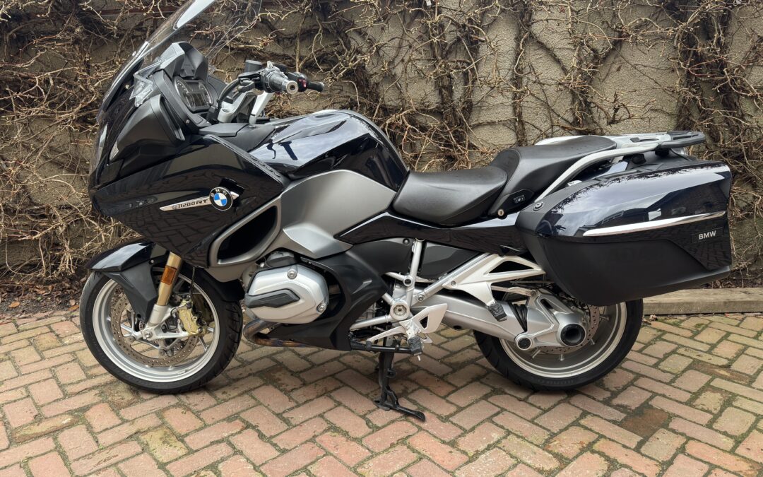 Nieuw binnen: BMW  R1200rt lc 2018 €13950