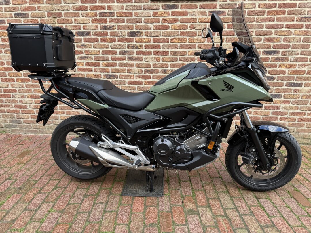 GERESERVEERD Honda NC750x 2025 2200km €8750