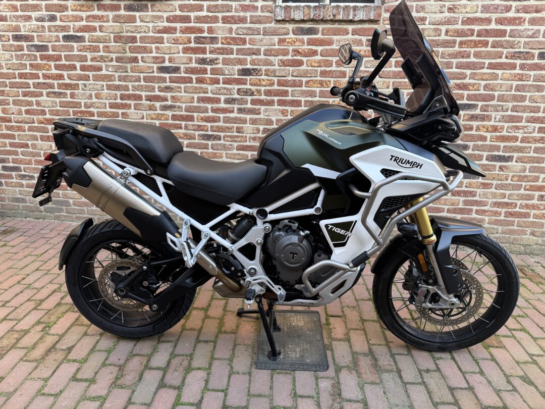 Triumph Tiger 1200 rally explorer 2023 €17950