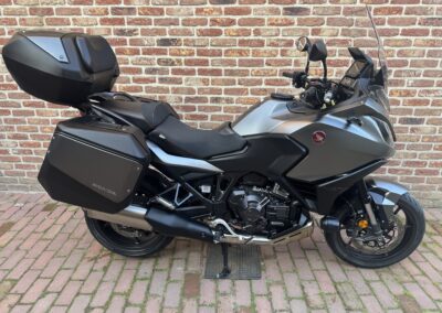 Honda NT1100 dct 2023 €12950