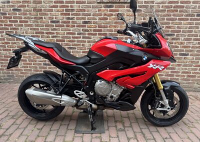 VERKOCHT BMW S1000XR 2016 € 9350