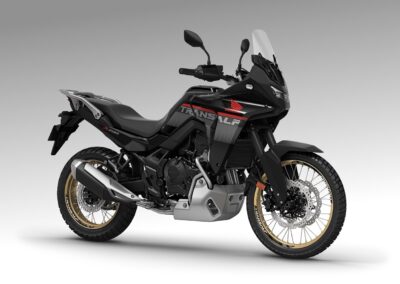 Komt binnen:HONDA trans alp 750 2025