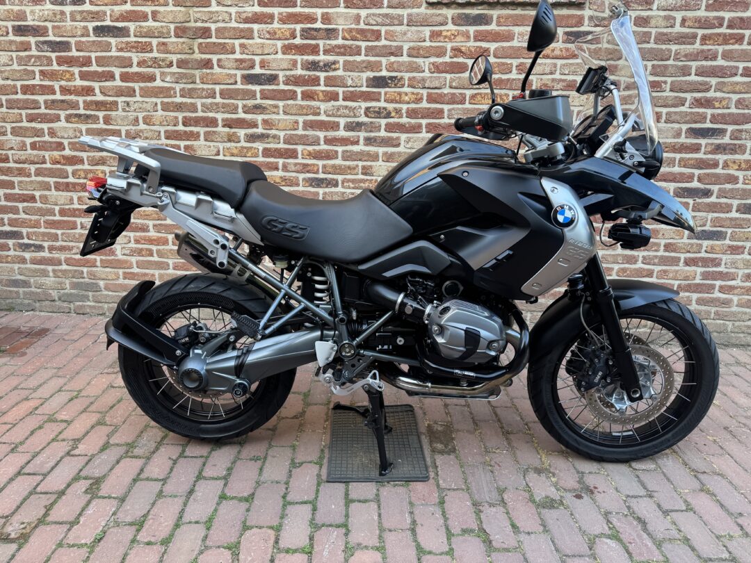 VERKOCHT BMW  R1200GS DOHC triple black 2012 €9250